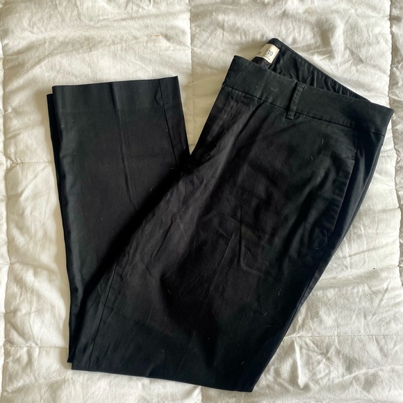 OLD NAVY BLACK STRAIGHT CAREER PANTS - Picture 4 of 11